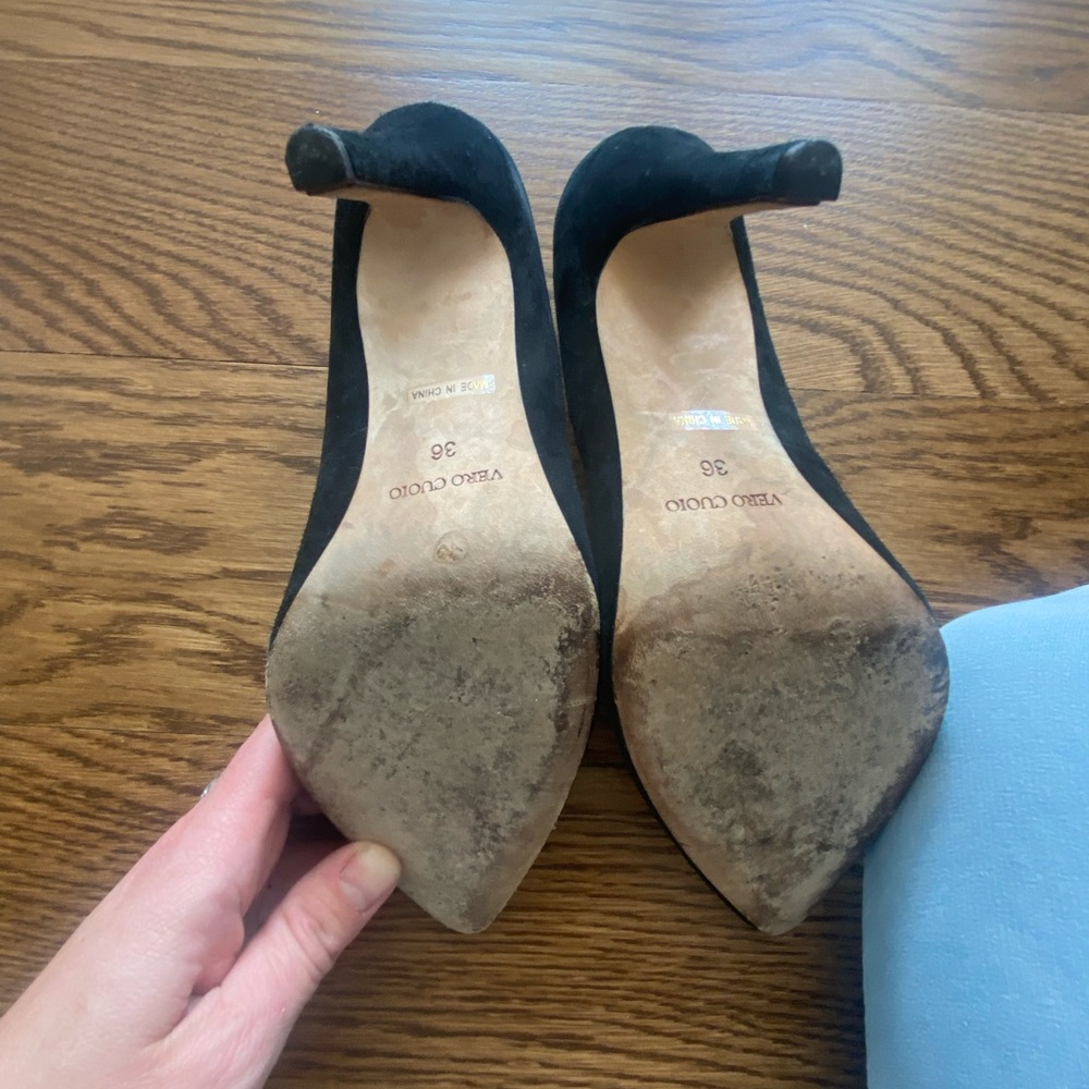 Barney’s NY black pumps in size 6.5